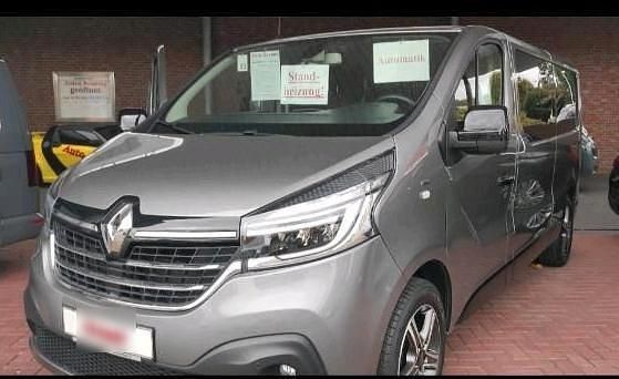 Silber Gebraucht 2020 Renault Trafic Van | 32.000 € - Bild 1/3