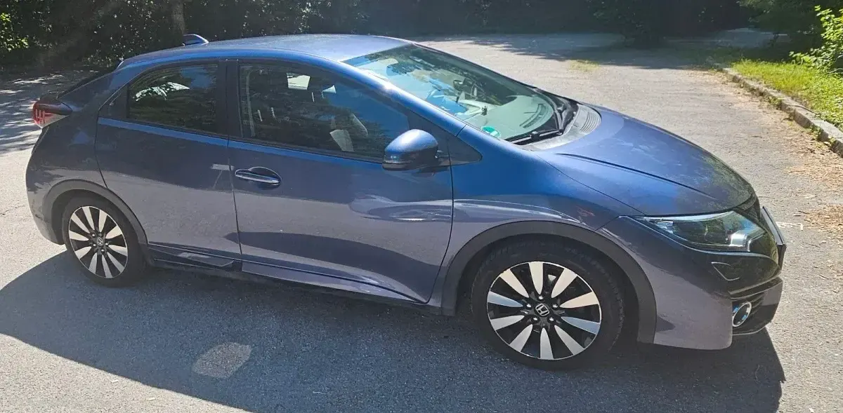 Gebraucht Honda Civic 120 PS (88 kW) 2017 Blau Limousine
