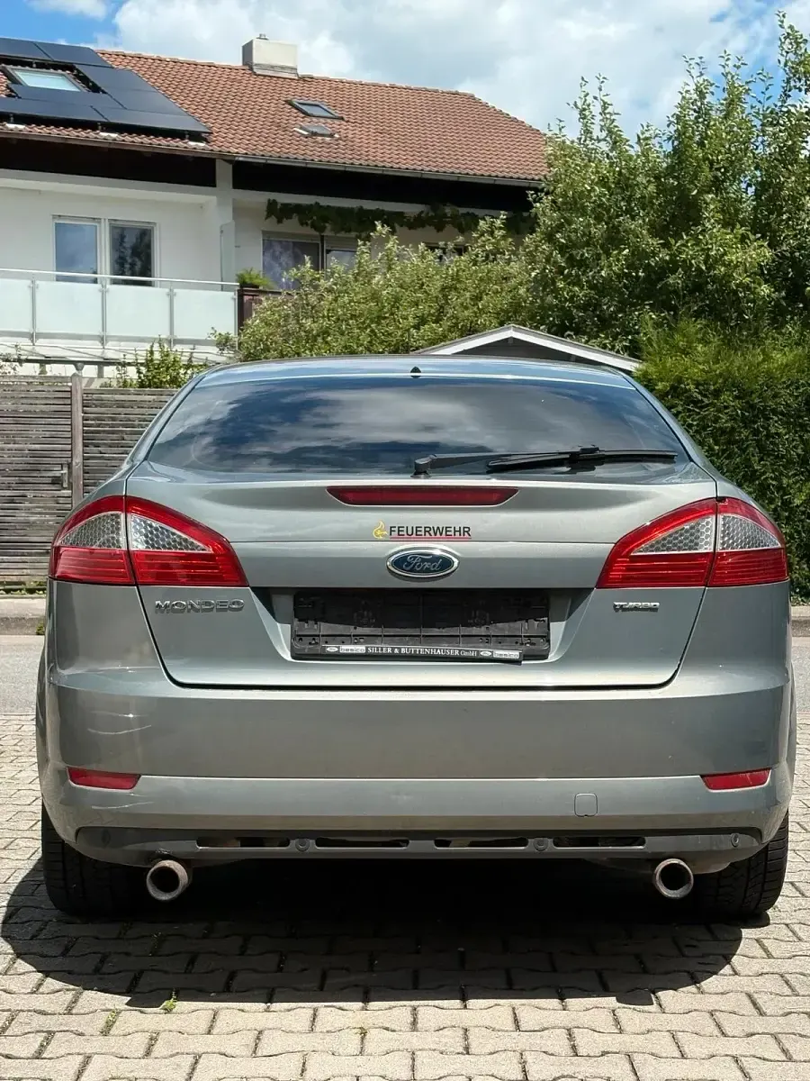 Gebraucht Ford Mondeo Titanium 220 PS (161 kW) 2007 Grau Limousine