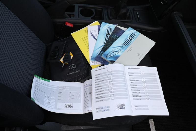 Gebraucht Mercedes A150 95 PS (69 kW) 2004 Silber Van / Kleinbus