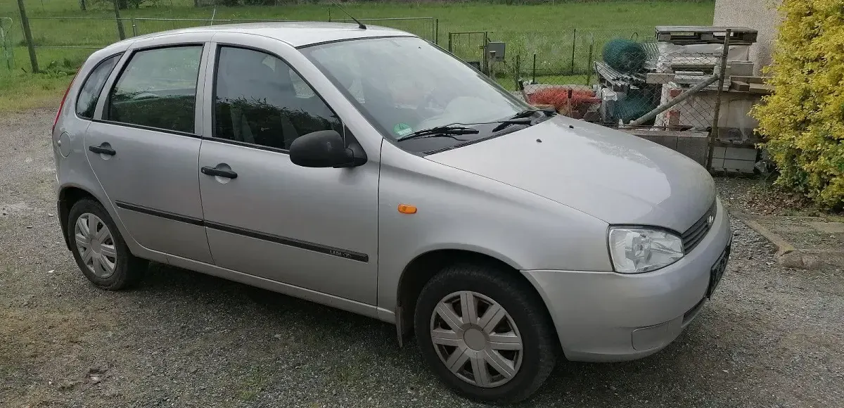 Gebraucht Lada Kalina 82 PS (60 kW) 2007 Silber Limousine