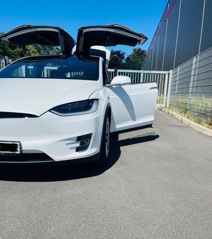 Weiß Gebraucht 2019 Tesla Model X SUV | 36.450 € (Superpreis) - Bild 1/4