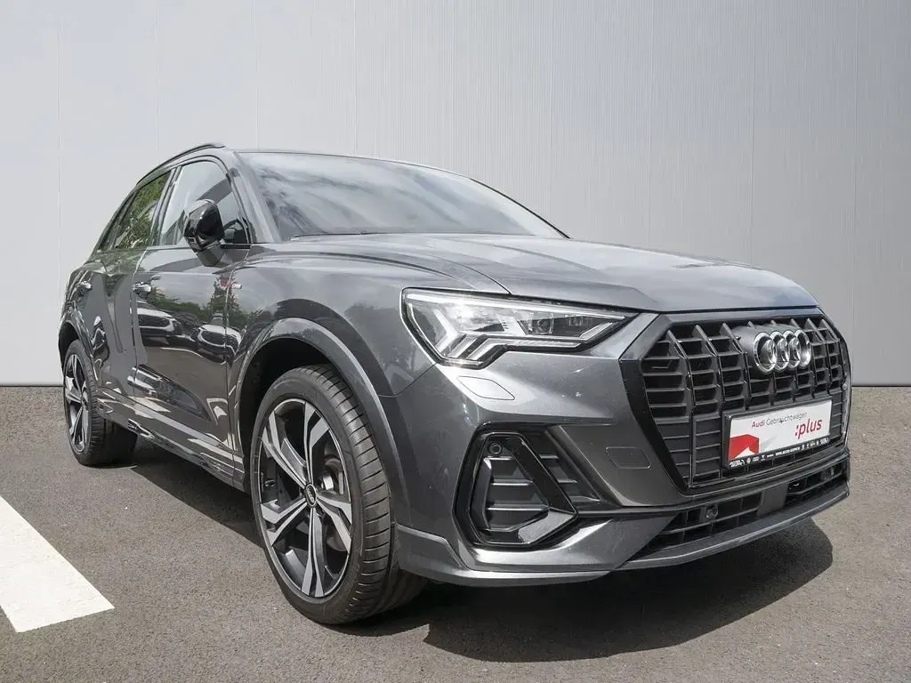 Gebraucht Audi Q3 S-Line 200 PS (147 kW) 2024 Daytonagrau perleffekt SUV
