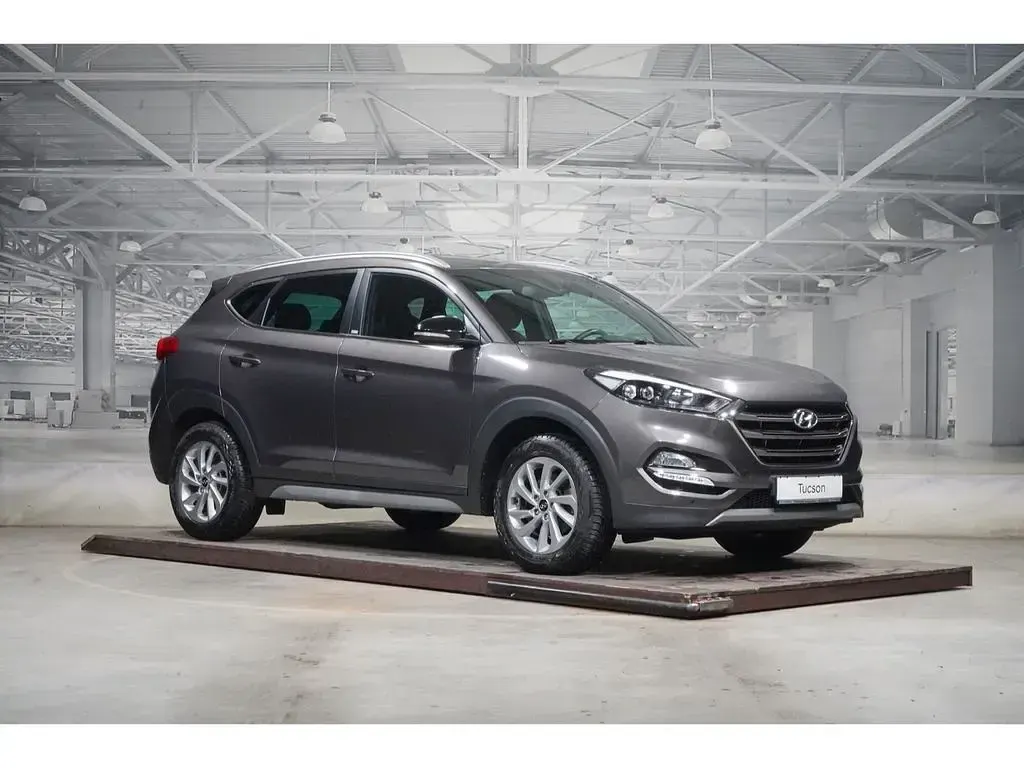 Gebraucht Hyundai Tucson Passion Plus 177 PS (130 kW) 2018 Moon rock SUV