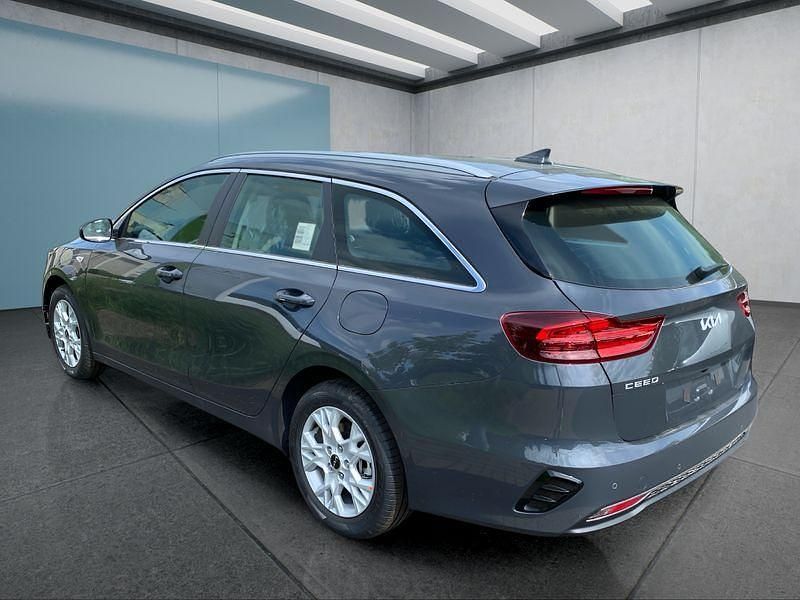 Gebraucht Kia Ceed Sportswagon 140 PS (102 kW) 2025 Grau Kombi