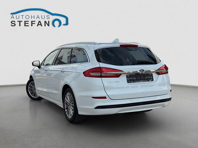 Gebraucht Ford Mondeo Titanium 150 PS (110 kW) 2020 Weiß Kombi
