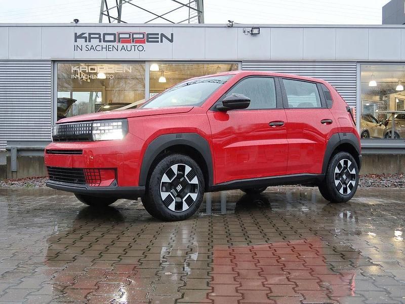 Neu Fiat Panda Icon 110 PS (80 kW) 2025 Passione rot SUV