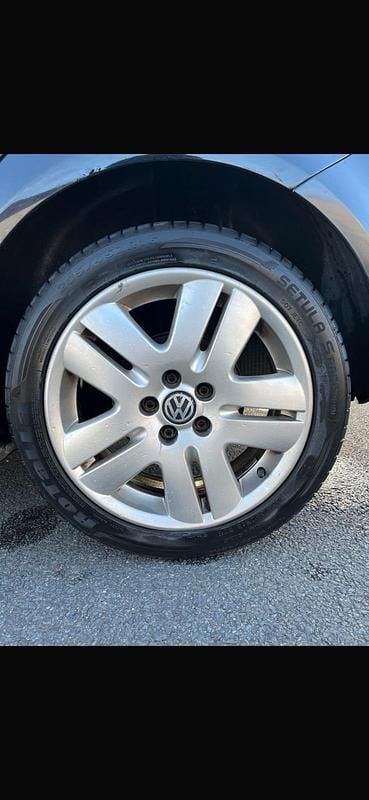 Gebraucht VW Polo 65 PS (47 kW) 2002 Schwarz Kleinwagen