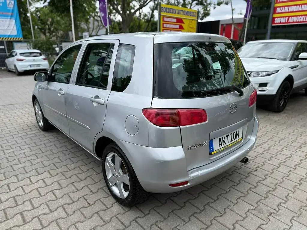Gebraucht Mazda 2 Exclusive 80 PS (58 kW) 2005 Silber Kleinwagen