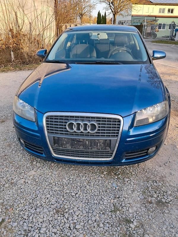 Gebraucht Audi Coupé 2006 Blau Coupé