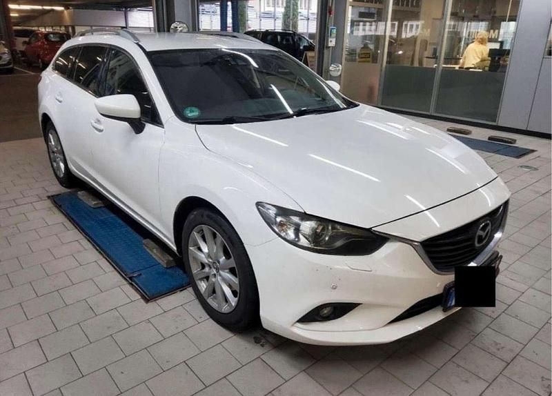 Weiß Gebraucht 2013 Mazda 6 Sports-Line Kombi | 7.000 € (Guter Preis) - Bild 1/4