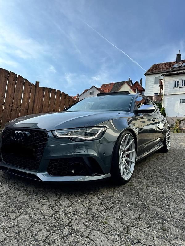 Gebraucht Audi RS6 Comfort 560 PS (411 kW) 2014 Grau Kombi