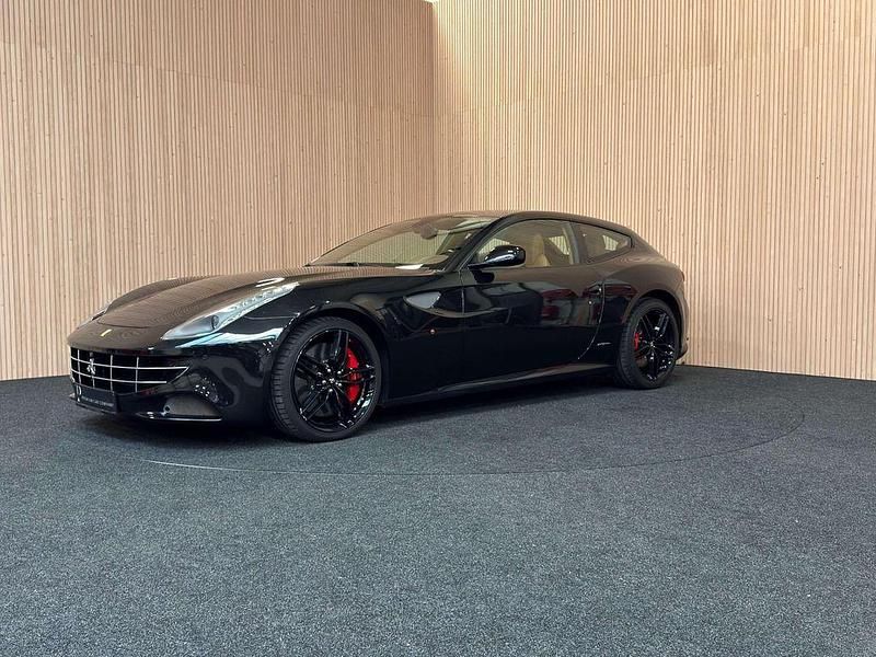 Gebraucht Ferrari FF 659 PS (484 kW) 2013 Schwarz Kombi