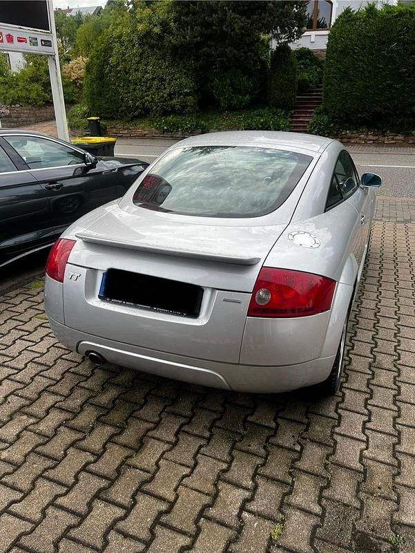 Silber Gebraucht 1999 Audi TT Coupé | 9.900 € (Teuer) - Bild 1/2