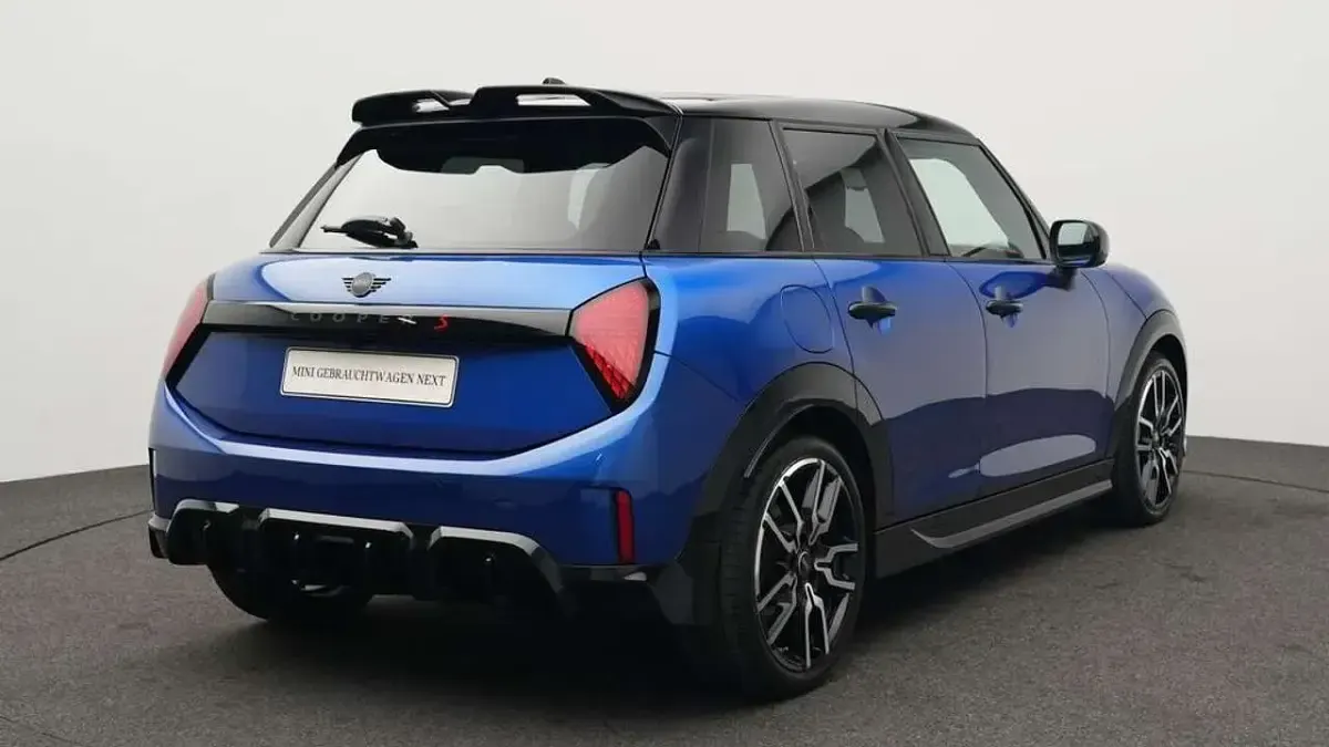 Gebraucht Mini John Cooper Works 204 PS (150 kW) 2025 Blau Kleinwagen