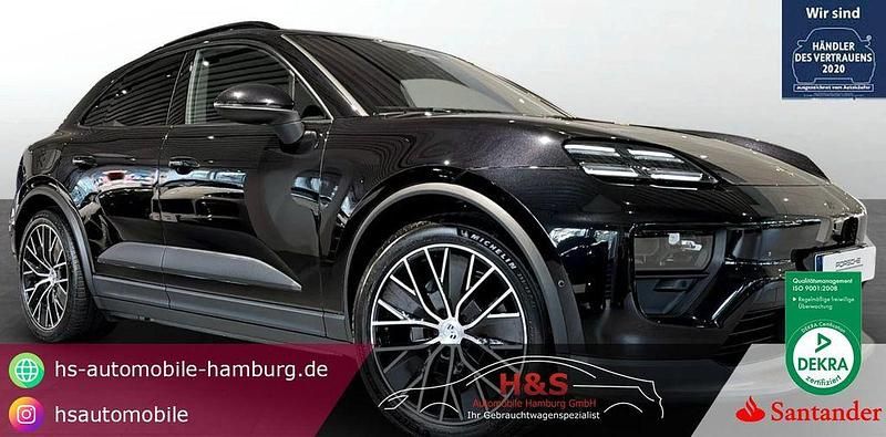 Tiefschwarz Gebraucht 2025 Porsche Macan 4 Electric SUV | 77.850 € - Bild 1/4