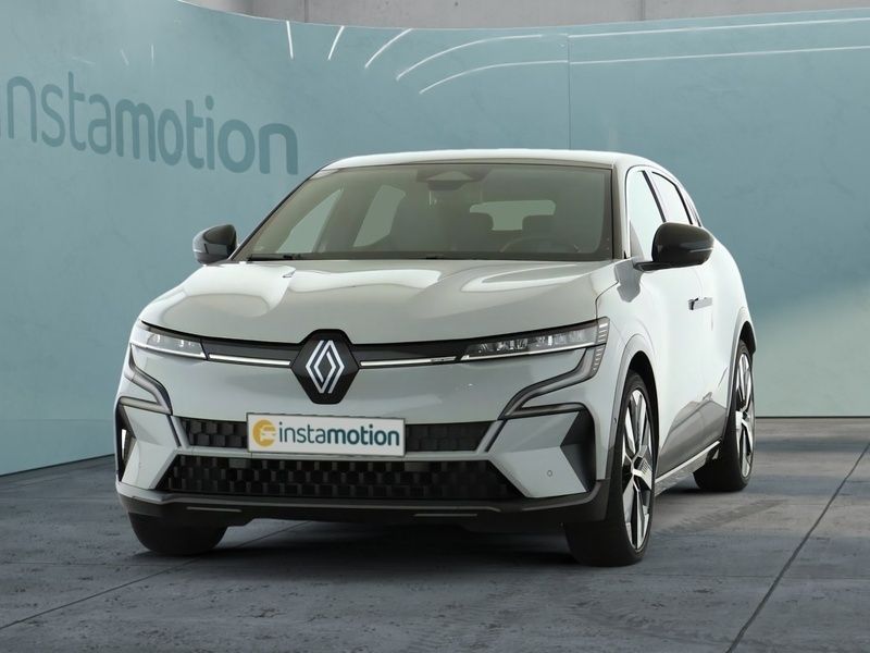 Grau Gebraucht 2023 Renault Mégane Techno Limousine | 28.477 € (Guter Preis) - Bild 1/4