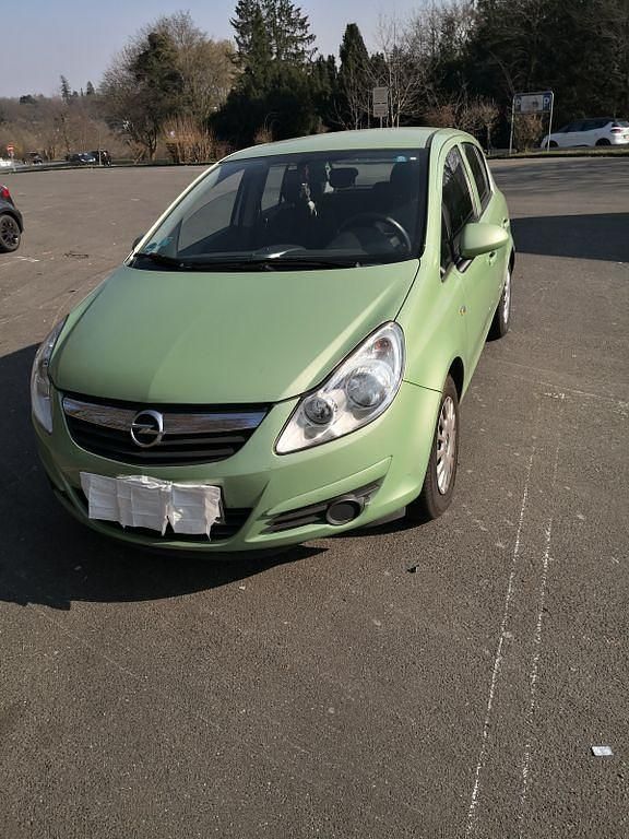 Gebraucht Opel Corsa Edition 80 PS (58 kW) 2009 Grün Kleinwagen