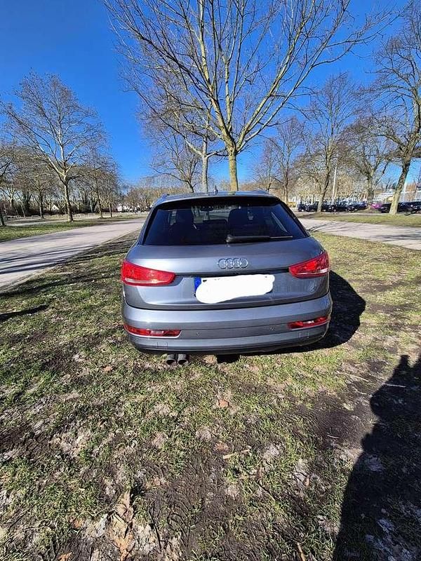 Gebraucht Audi Q3 Design 150 PS (110 kW) 2017 Grau SUV