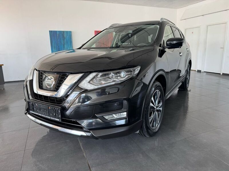 Schwarz Gebraucht 2018 Nissan X-Trail N-Connecta SUV | 14.780 € (Fairer Preis) - Bild 1/4