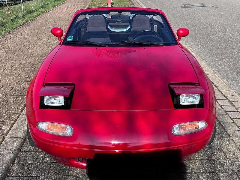 Gebraucht Mazda MX5 116 PS (85 kW) 1992 Rot Cabrio