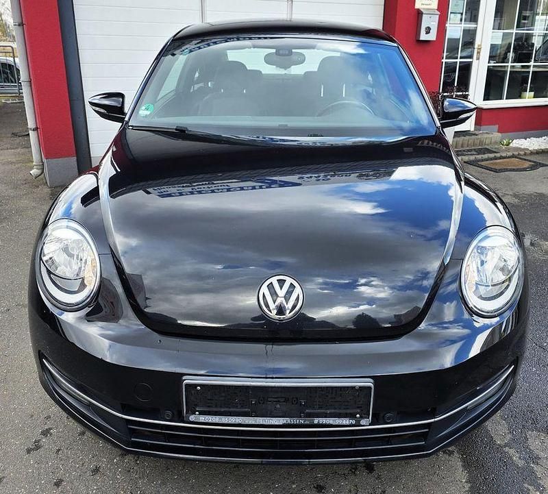 Gebraucht VW Beetle Design 105 PS (77 kW) 2014 Schwarz Kleinwagen