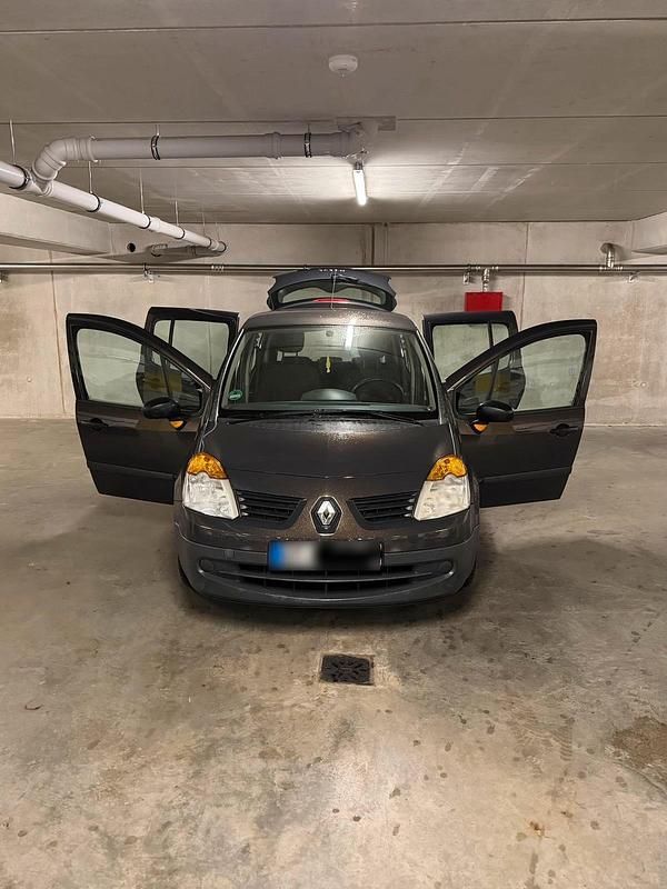 Gebraucht Renault Modus 75 PS (55 kW) 2005 Braun Van / Kleinbus