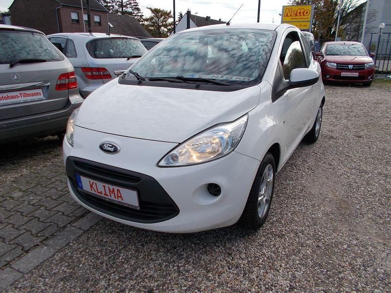Gebraucht Ford Ka Cool & Sound Edition 69 PS (50 kW) 2014 Crystalweiß Kleinwagen