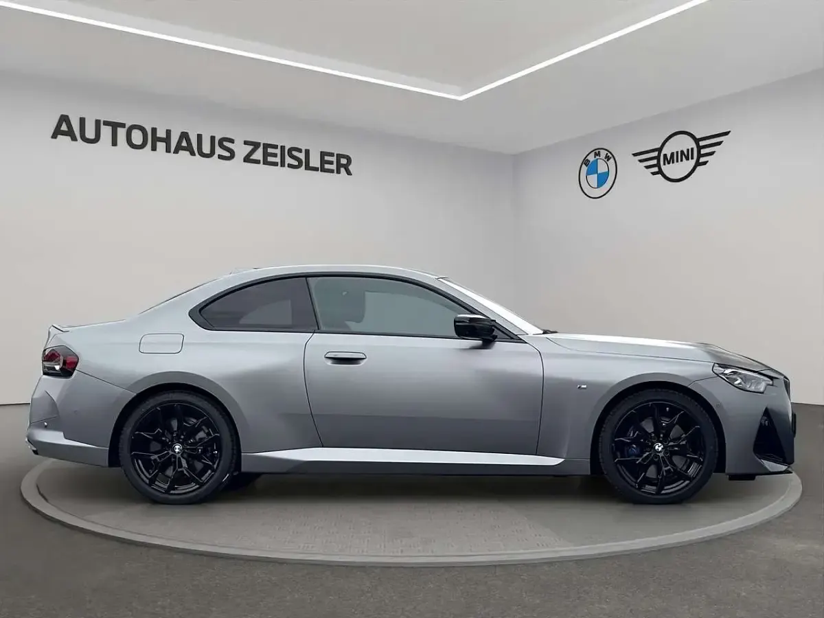 Gebraucht BMW M240i M Sport 374 PS (275 kW) 2025 Bmw individual frozen pure gre Coupé