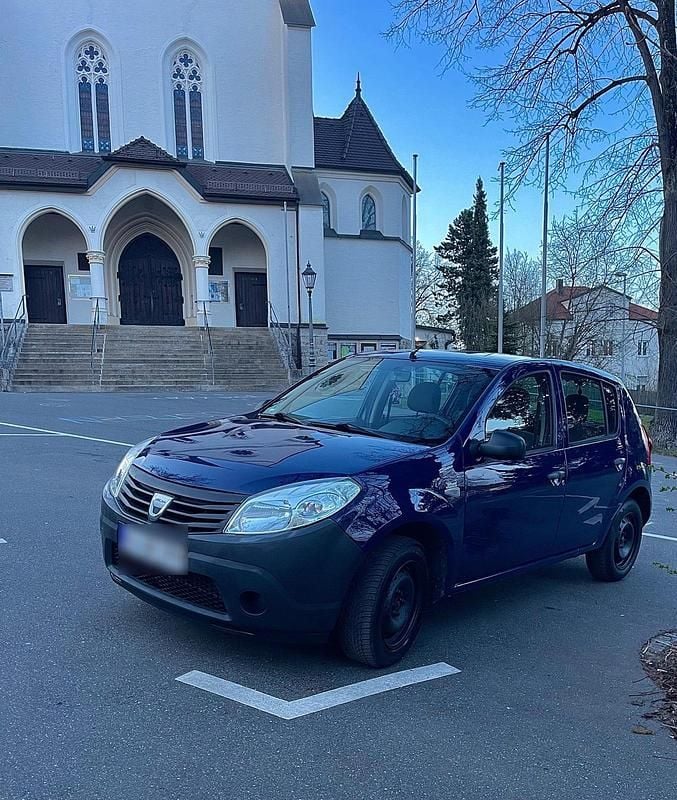 Gebraucht Dacia Sandero 75 PS (55 kW) 2009 Blau Kleinwagen