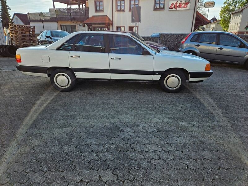 Gebraucht Audi 100 136 PS (100 kW) 1987 Weiß Limousine