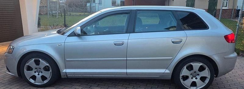 Gebraucht Audi A3 Attraction 105 PS (77 kW) 2005 Silber Kleinwagen