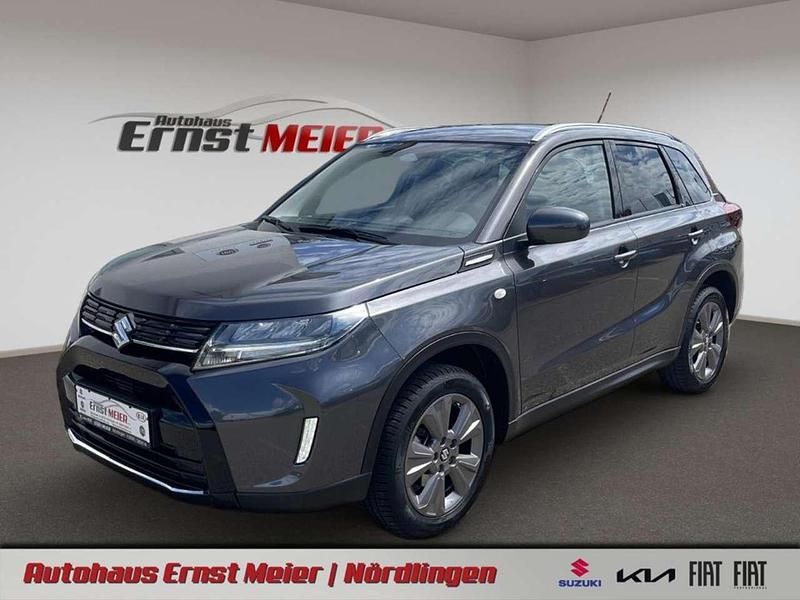 Titan dark gray Gebraucht 2025 Suzuki Vitara Comfort SUV | 22.200 € (Fairer Preis) - Bild 1/4