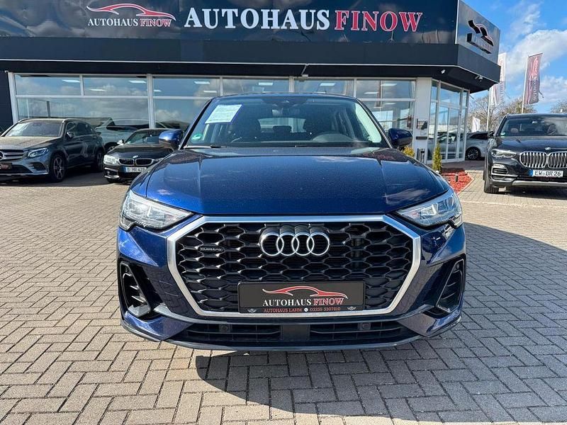 Gebraucht Audi Q3 Sportback S-Line 200 PS (147 kW) 2022 Blau SUV