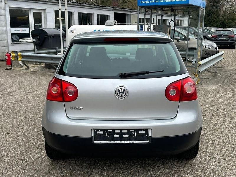 Gebraucht VW Golf IV Trendline 75 PS (55 kW) 2005 Silber Limousine