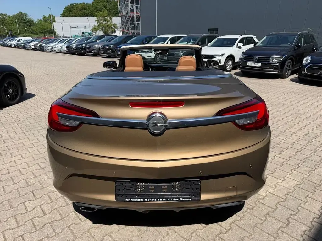Gebraucht Opel Cascada Innovation 170 PS (125 kW) 2013 Braun Cabrio