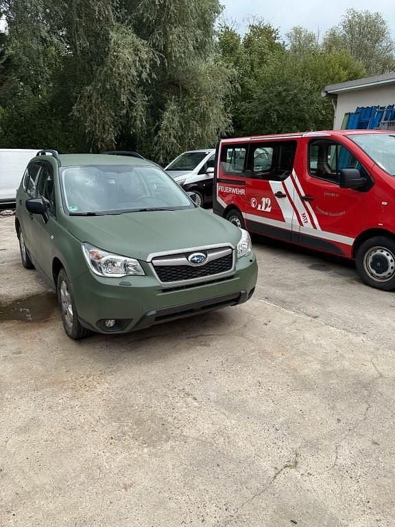 Grün Gebraucht 2015 Subaru Forester Active SUV | 10.500 € (Fairer Preis) - Bild 1/3