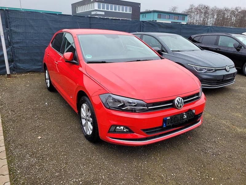 Rot Gebraucht 2020 VW Polo Highline Limousine | 10.900 € (Guter Preis) - Bild 1/1