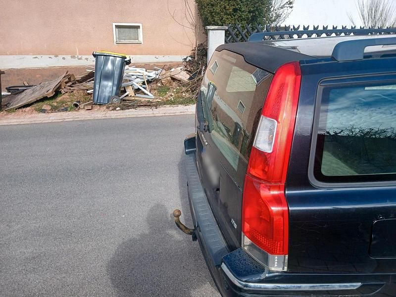 Gebraucht Volvo V70 185 PS (136 kW) 2005 Schwarz Kombi