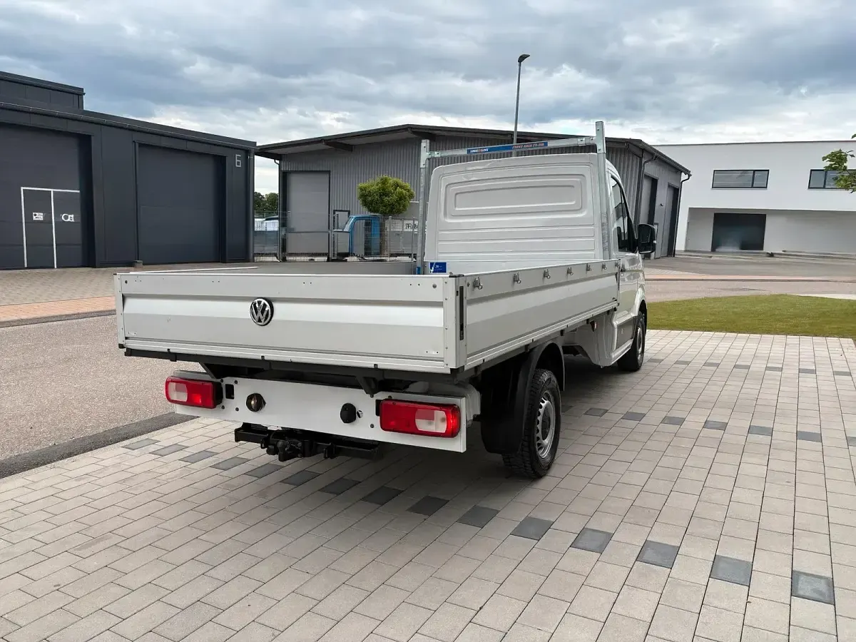 Gebraucht VW Crafter 140 PS (102 kW) 2019 Weiß Van