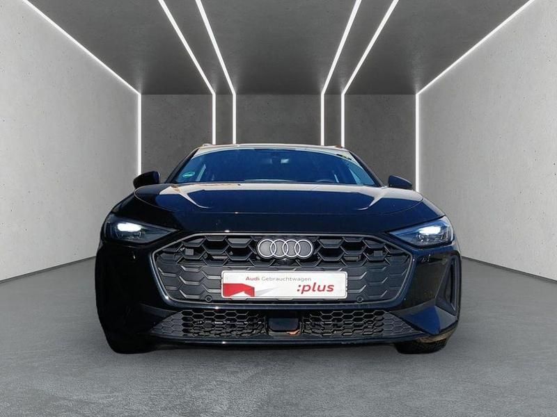 Gebraucht Audi A5 Sport 204 PS (150 kW) 2025 Schwarz Kombi