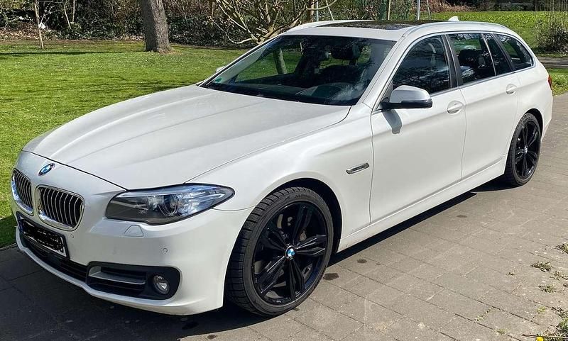 Weiß Gebraucht 2014 BMW 530 Luxury Line Kombi | 14.800 € (Guter Preis) - Bild 1/4