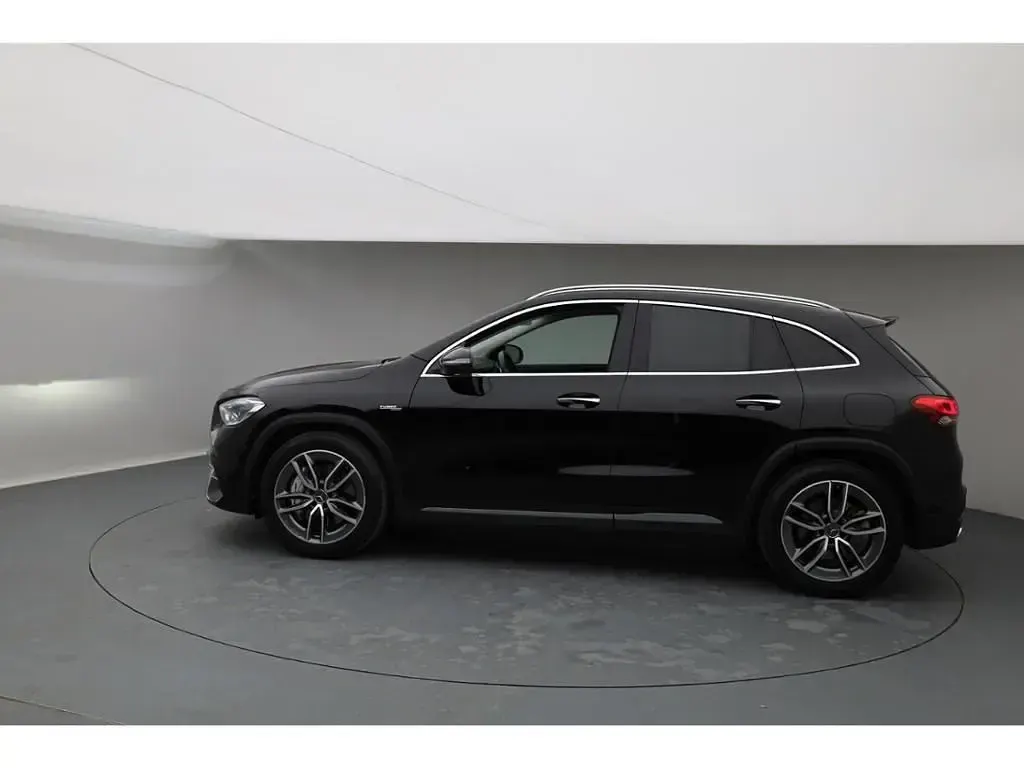 Gebraucht Mercedes GLA35 AMG AMG 306 PS (225 kW) 2022 Unilack nachtschwarz SUV