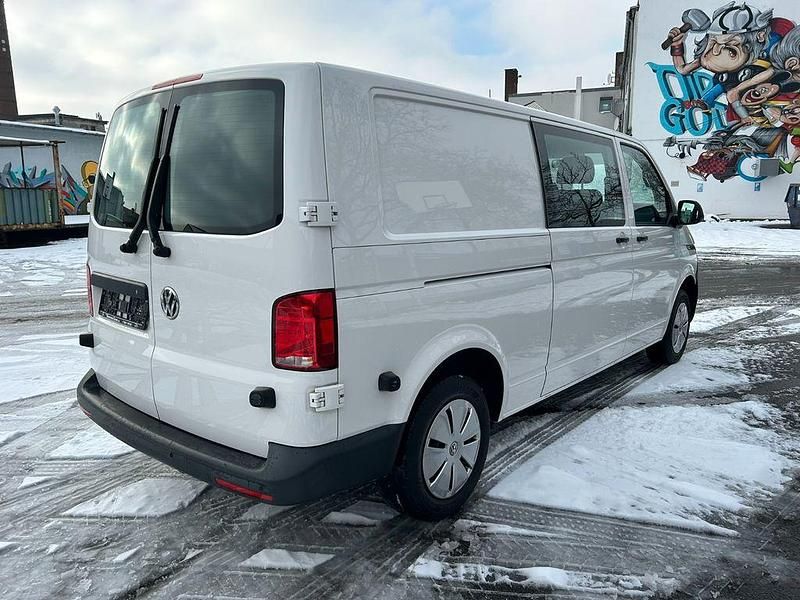 Gebraucht VW T6.1 150 PS (110 kW) 2020 Weiß Van