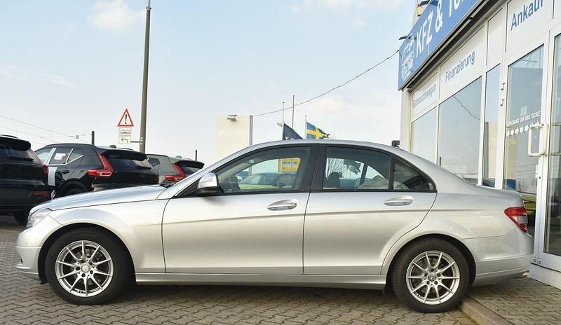 Gebraucht Mercedes C220 170 PS (125 kW) 2007 Silber Limousine
