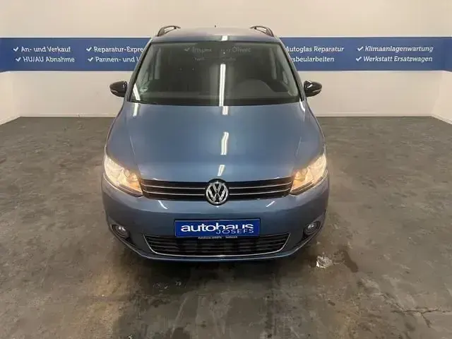 Gebraucht VW Touran Match 140 PS (102 kW) 2012 Blau Van / Kleinbus