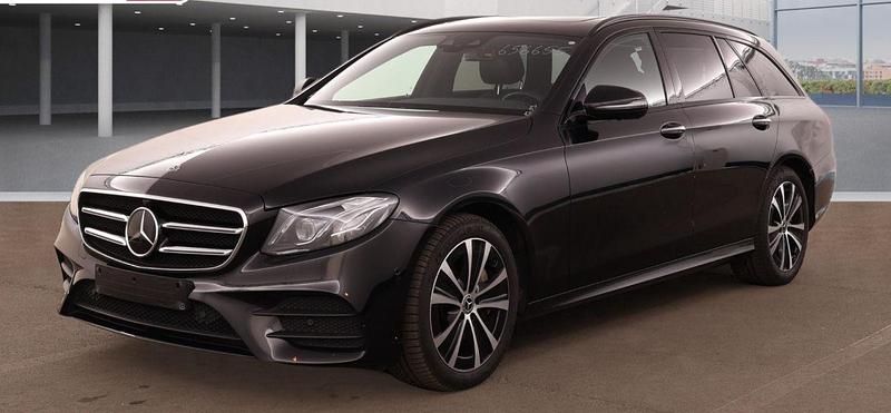 Gebraucht Mercedes E400 AMG 340 PS (250 kW) 2019 Schwarz Kombi