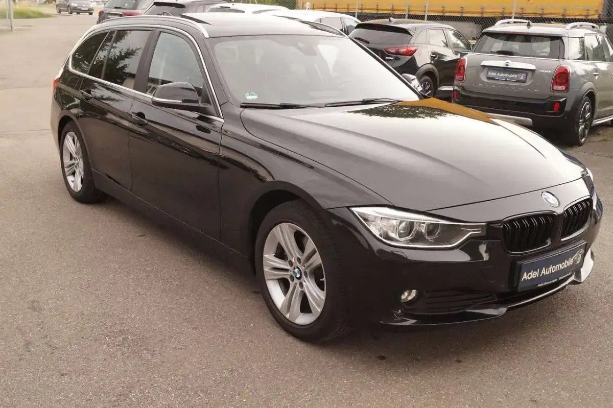Gebraucht BMW 320 184 PS (135 kW) 2014 Black sapphire metallic Kombi