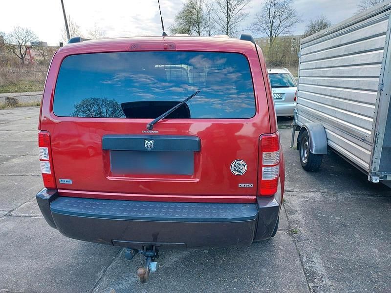 Gebraucht Dodge Nitro 130 PS (95 kW) 2008 Rot SUV
