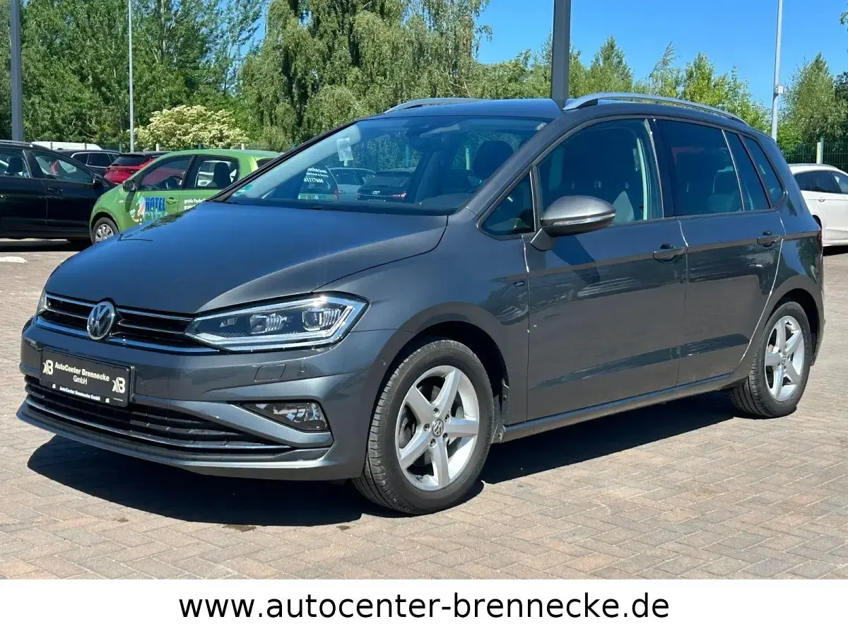 Gebraucht VW Golf VII Join 131 PS (96 kW) 2018 Grau Kombi